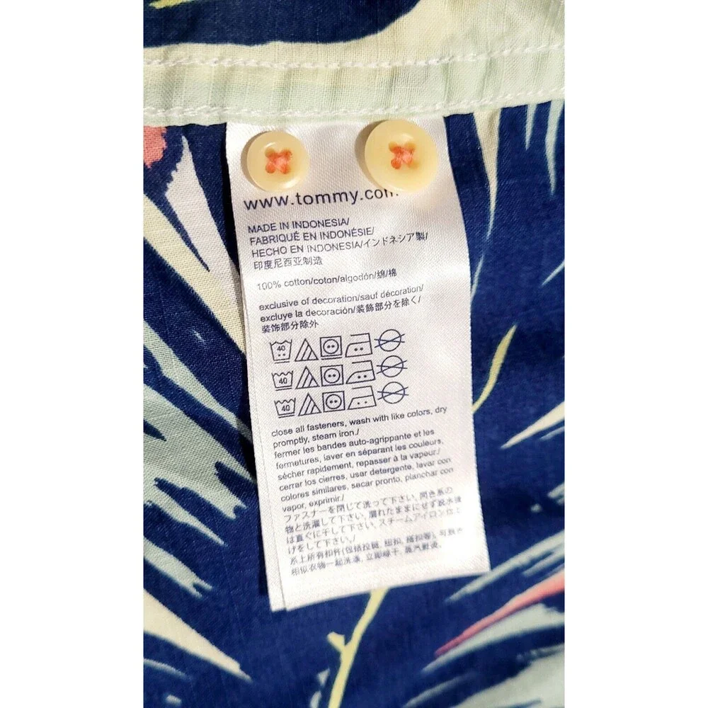 Tommy Hilfiger Custom Fit Hibiscus Button Up  Hawaiian Tropical Print XL NWOT - Picture 10 of 11